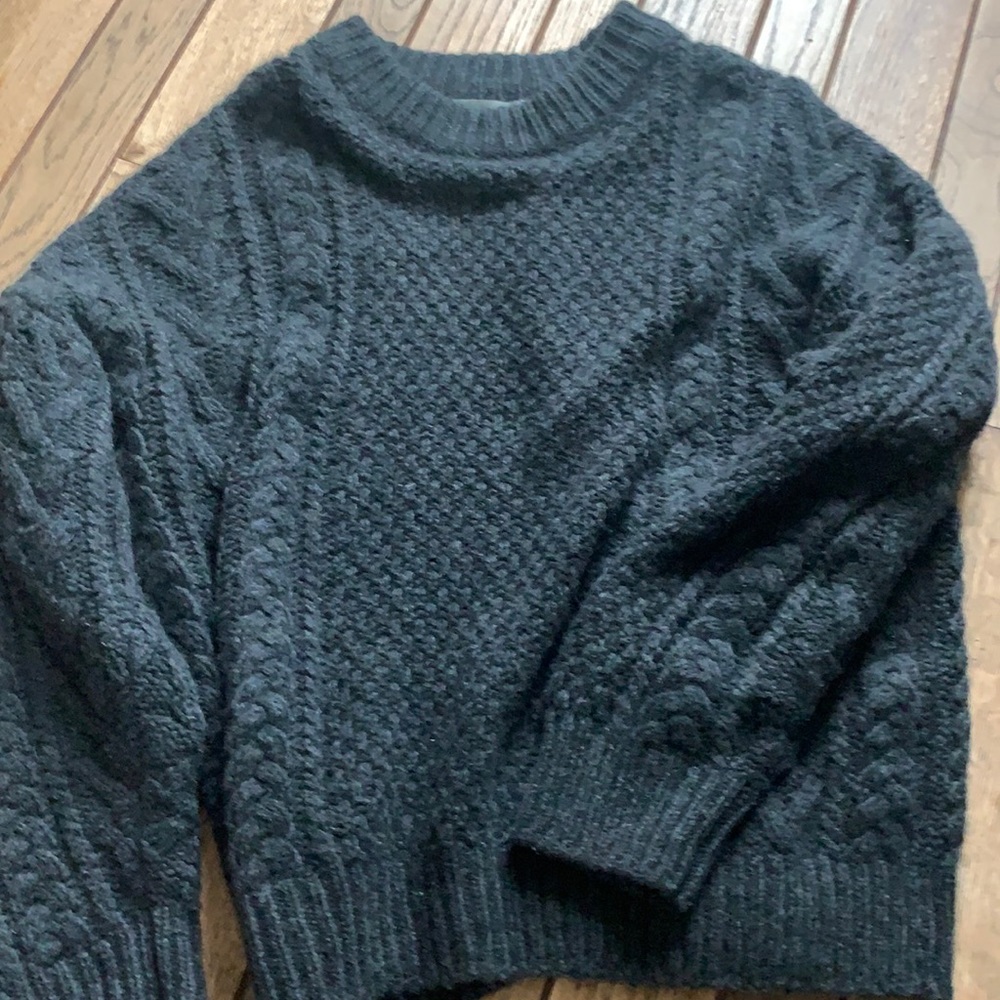 Vince cashmere slouch cable knit sweater xs